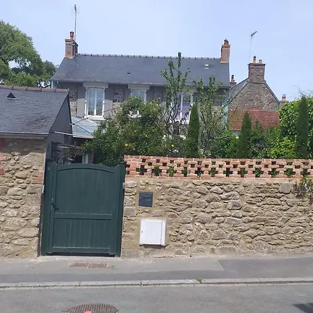 בית נופש La Maison De Lea דינאר